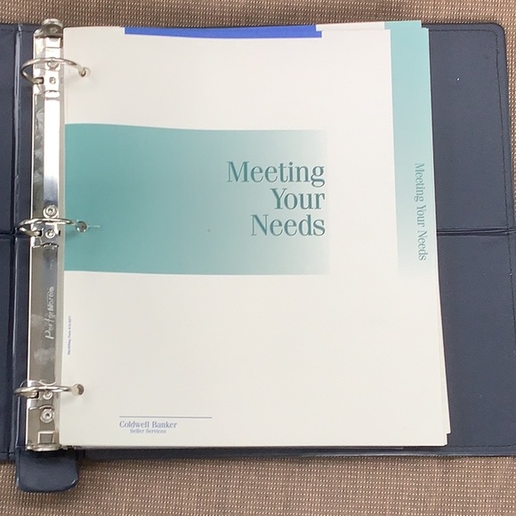 Real Estate COLDWELL BANKER STAND UP PRESENTATION BINDER 7 tabs 3 ring Realtor - Picture 2 of 13